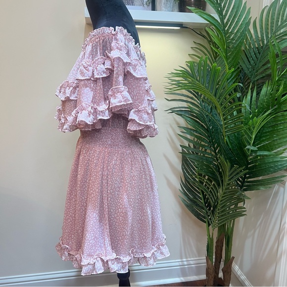 Saints & Secrets FASHION PINK FLORAL PRINT OFF SHOULDER RUFFLE DRESS Large - Picture 9 of 11